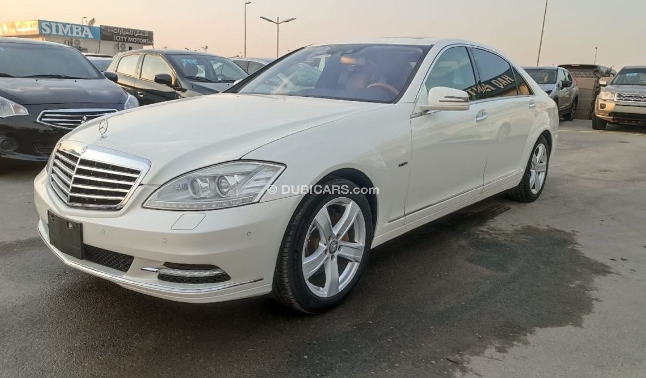 مرسيدس بنز S 400 3.5L Hybrid 2009MY