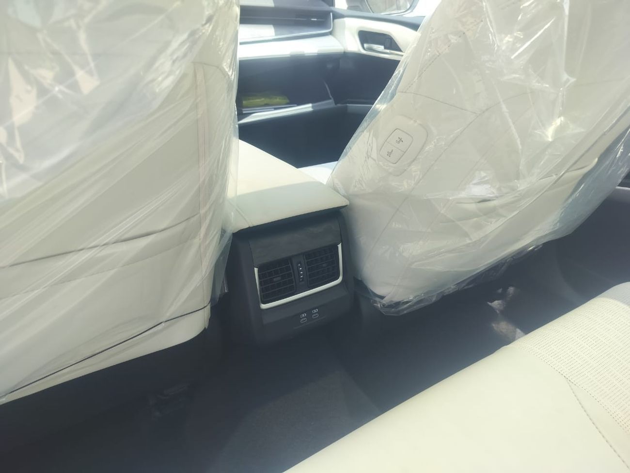 تويوتا كامري Toyota Camry 2025 Twin Engine 2.5HG Premium edition