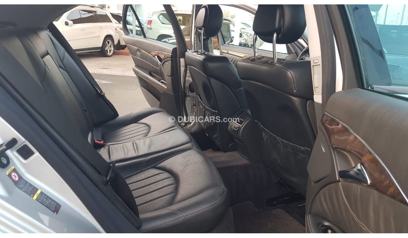 Mercedes-Benz E 55 AMG Mercedes Benz E55 model 2005 car prefect condition full option low mileage Japan car