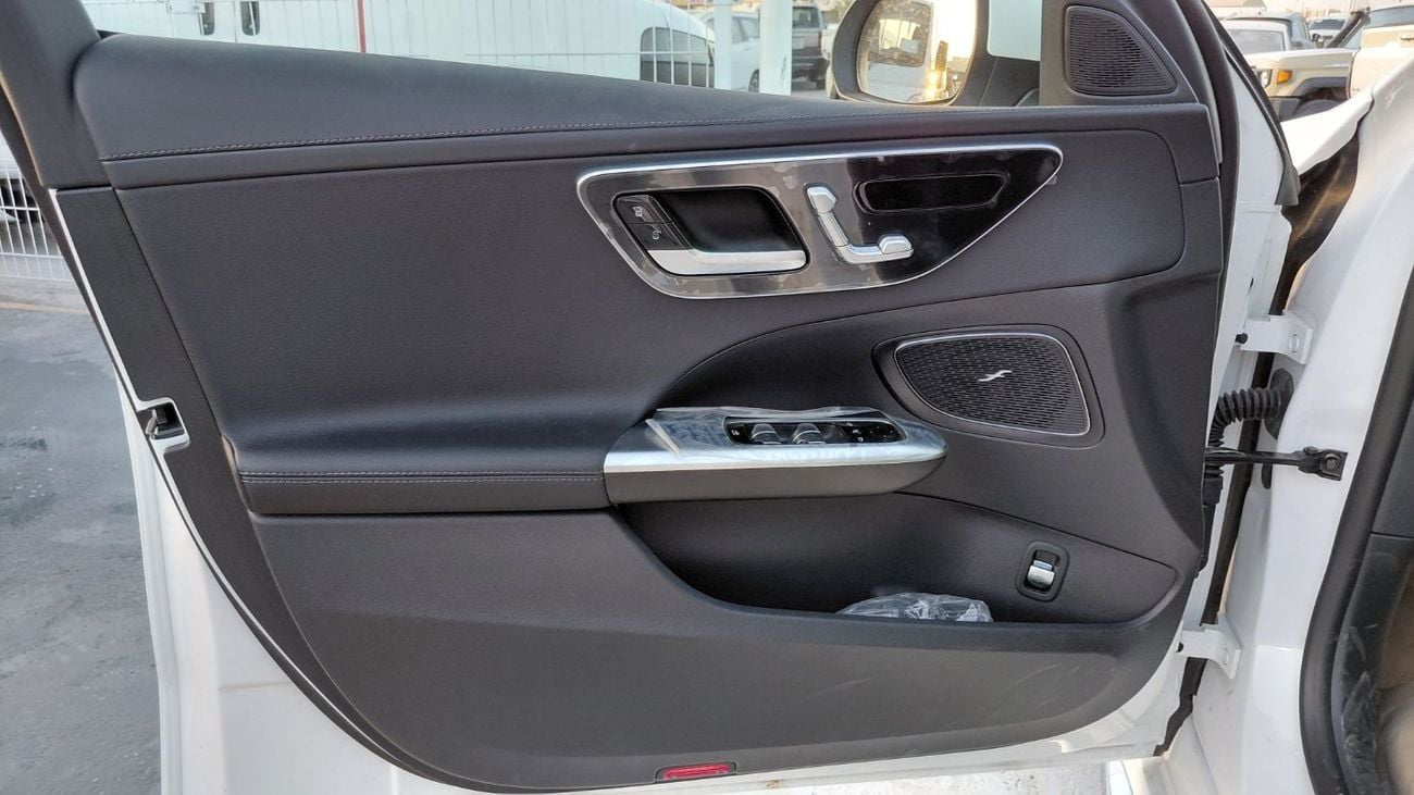 مرسيدس بنز C 200 MERCEDES C200L 1.5L