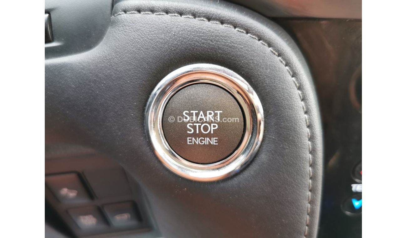 Lexus LX 570 V8 / 5.7L / CAMEL INTERIOR / GCC SPECS / ONLY FOR EXPORT (LOT #5091)