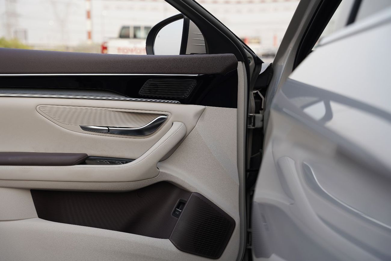 BYD Song Plus BYD Song Plus DM-i  2025 Smart Driving Edition Flagship