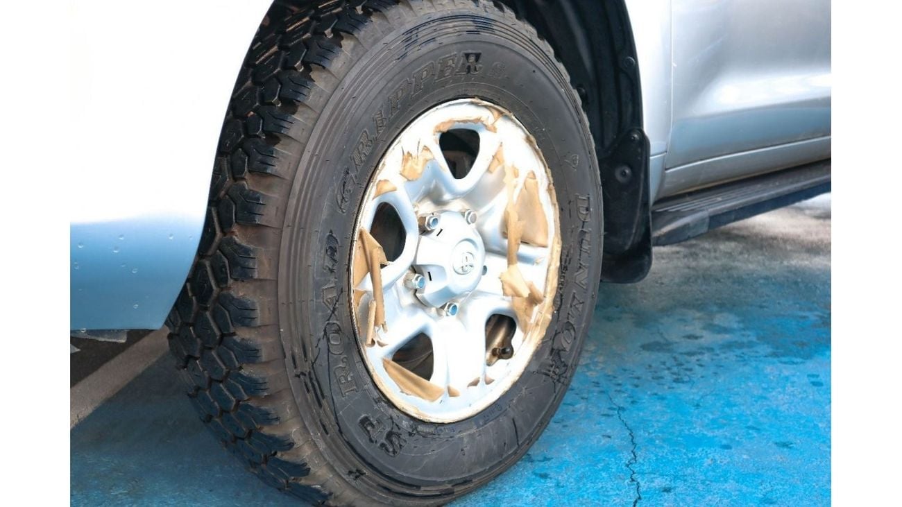 تويوتا لاند كروزر GXR3