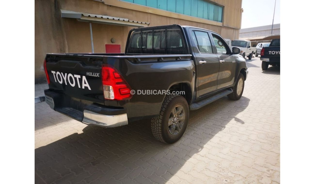 Toyota Hilux TOYOTA HILUX 2.7 AT MID OPTION BLACK 2023
