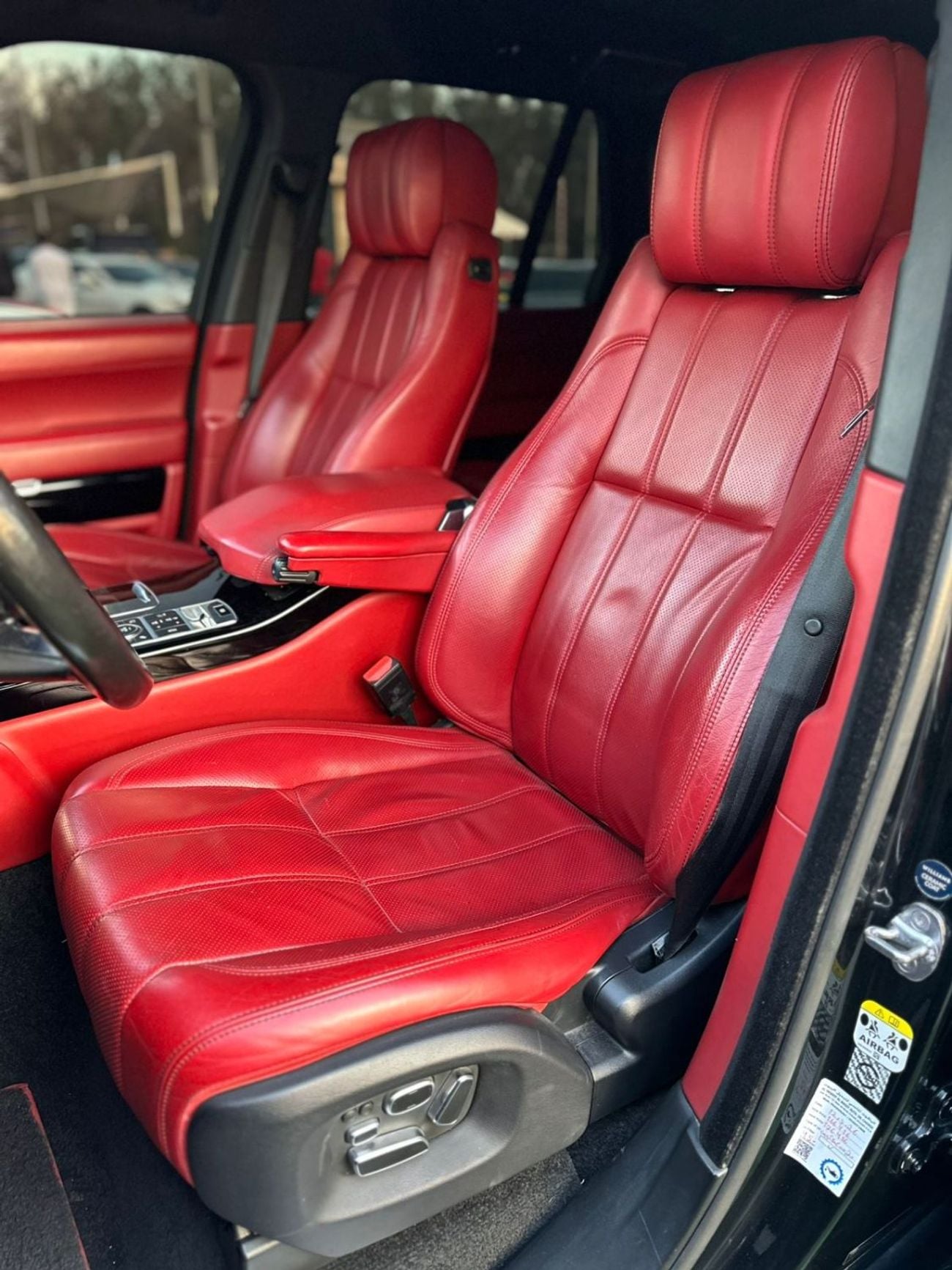 لاند روفر رينج روفر رنج روفر فوج سوبر تشارج اوتوبيغرافى