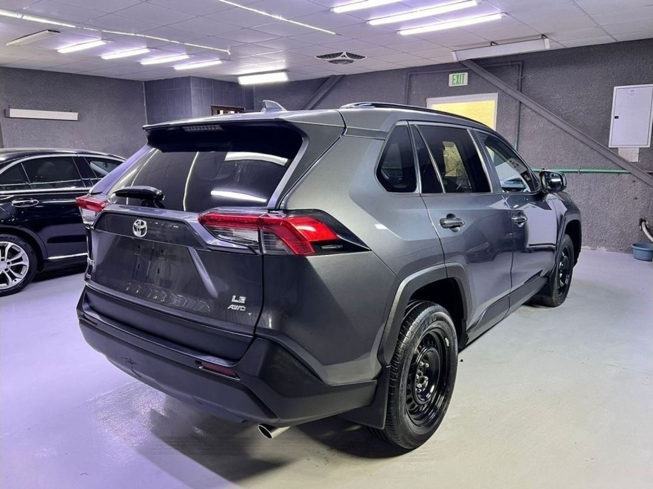 Toyota RAV4 LE Perfect inside and out