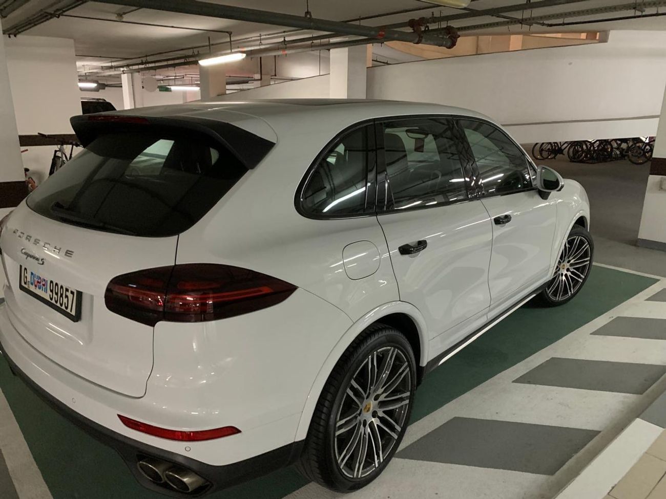 بورش كايان Platinum Edition