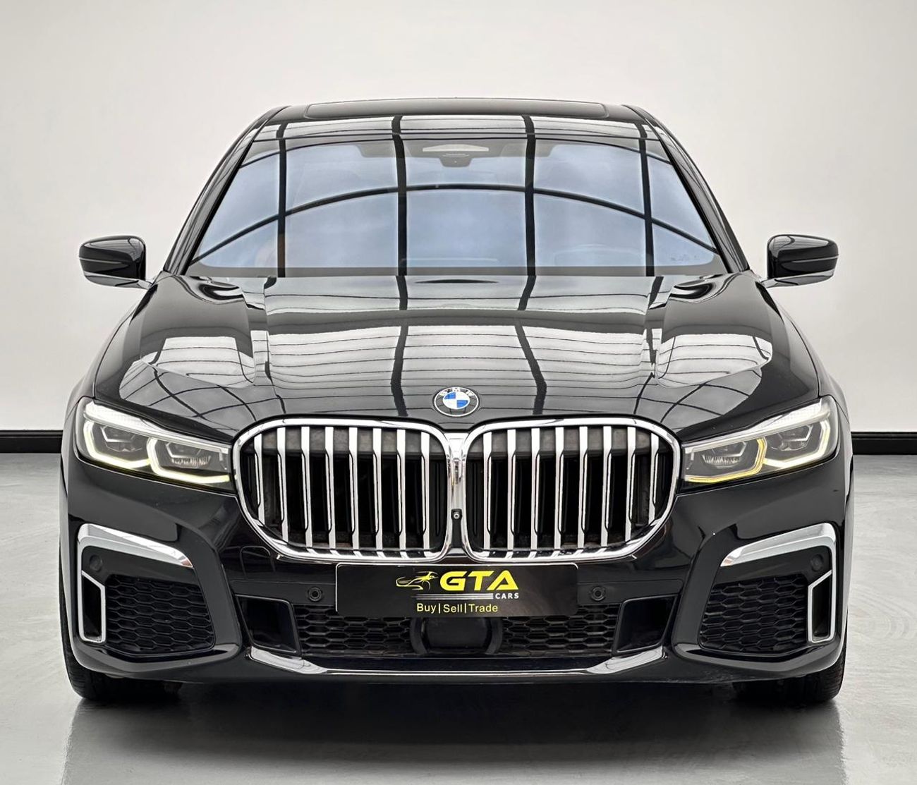 بي أم دبليو 730Li 2020 BMW 730Li M-Sport M-Kit, 1 Year Unlimited Km Warranty, Sep/2027 BMW Service Contract, BMW Full 