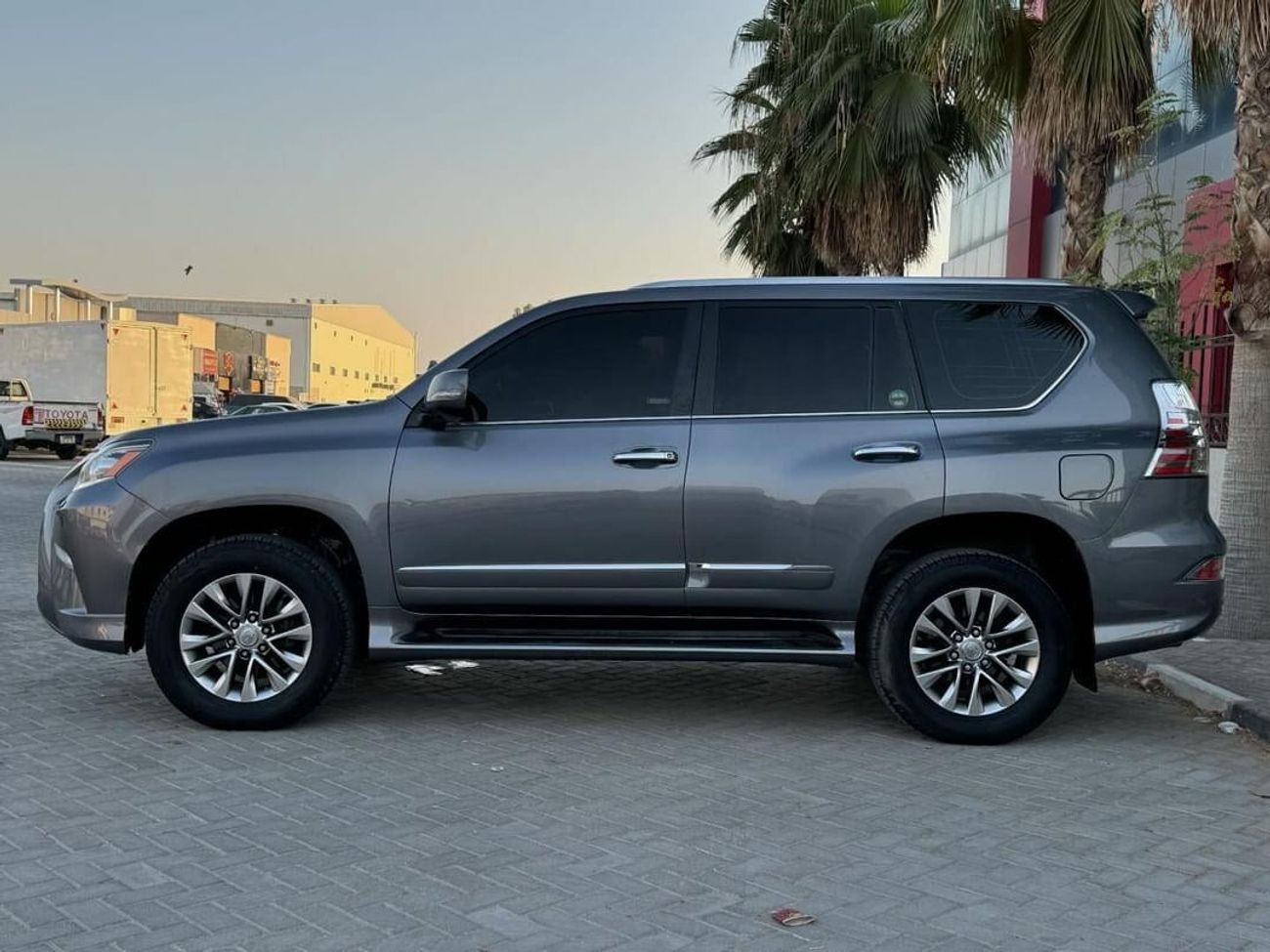 لكزس GX 460 بلاتينوم لكزس GX460 خليجي 2016