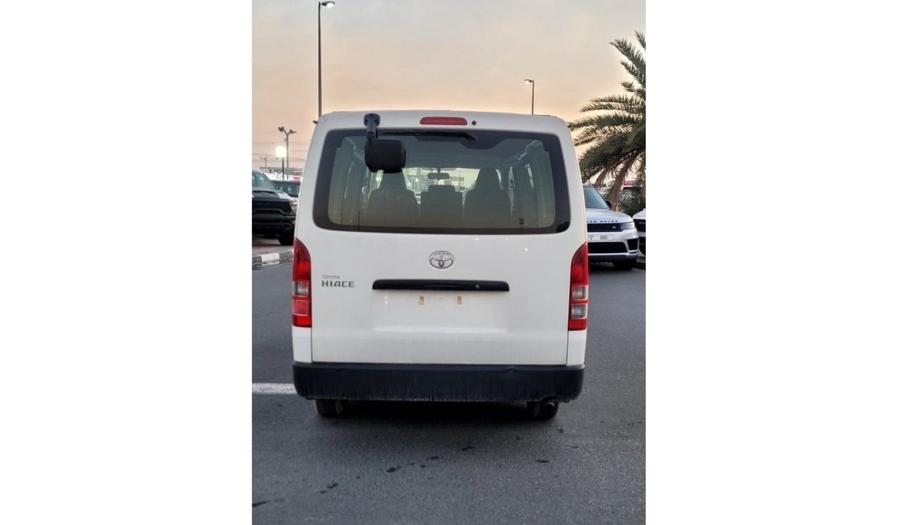 تويوتا هاياس 2023 TOYOTA HIACE 2.7L CARGO STANDARD ROOF