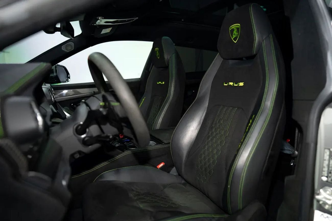 Lamborghini Urus 4.0T V8 Performante PERFORMANTE | ADVANCE 3D BANG OLUFSEN | TWO TONE INT | ALCANTARA SEATS | CARBON