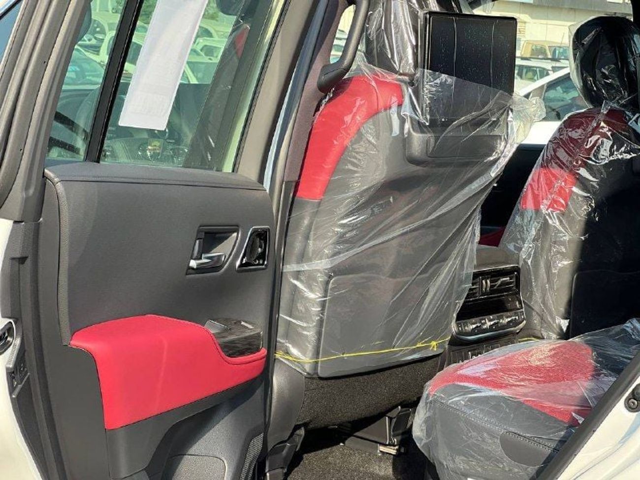 تويوتا لاند كروزر VXR 3.5L PTR A/T // 2025 // FULL OPTION WITH KIT , RADAR & 360 CAMERA , HEAD UP DISPLAY // SPECIAL O