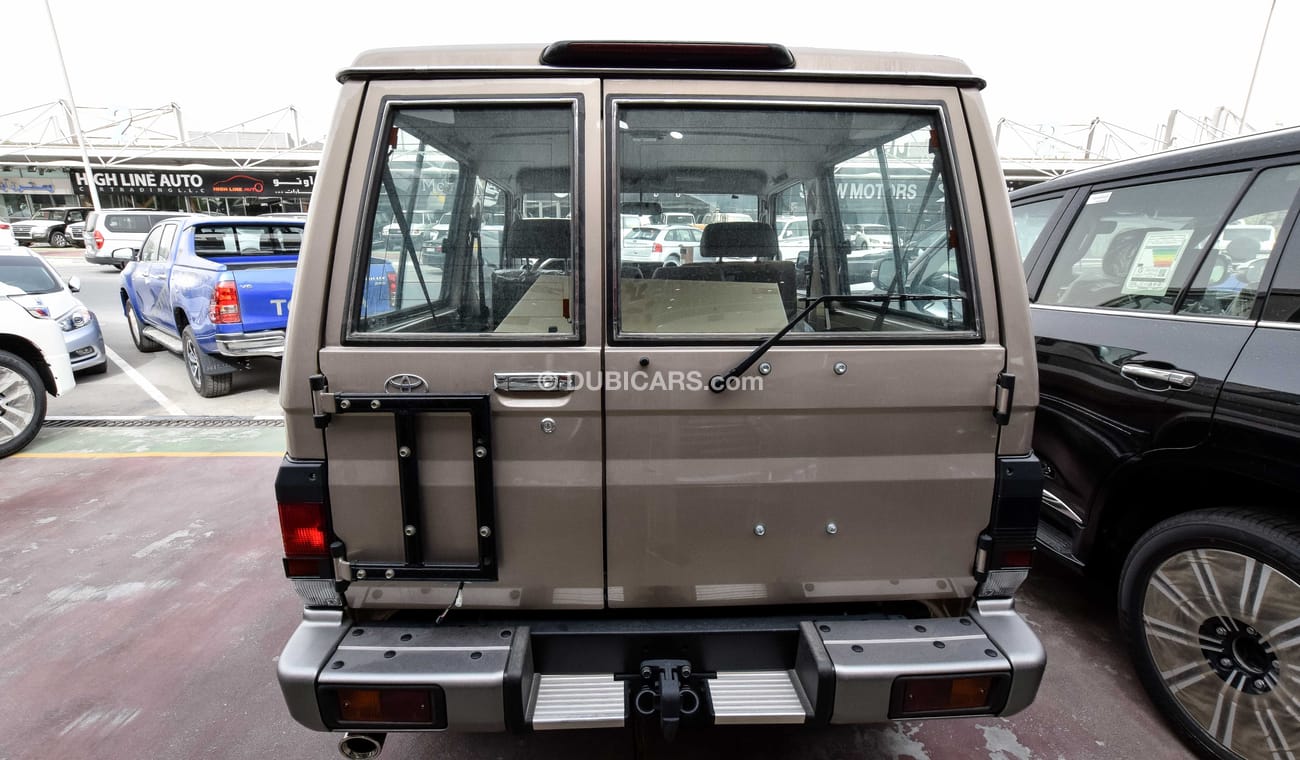 Toyota Land Cruiser 70 series 4.0L
