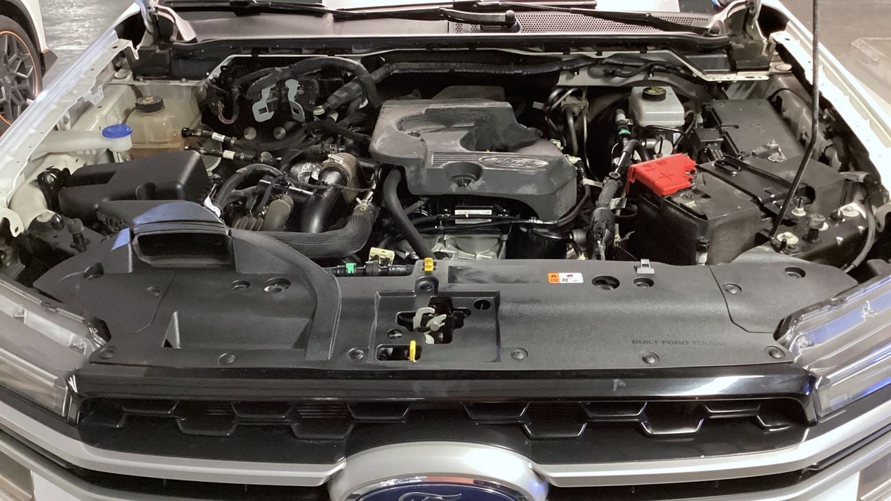 فورد ايفرست 2.3 XLS 4WD AUTO CLOTH OFF ROAD 18ALW | شامل الضمان | 0 ﺪﻔﻋﺓ ﺃﻮﻟﻯ