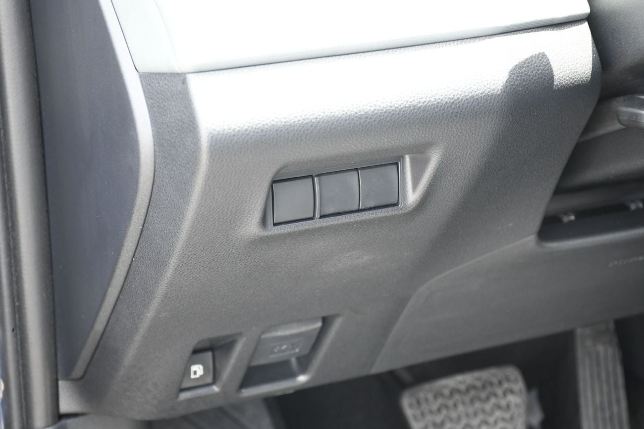 Toyota RAV4 ADVENTURE 2.5L HEV With Remote start Engine