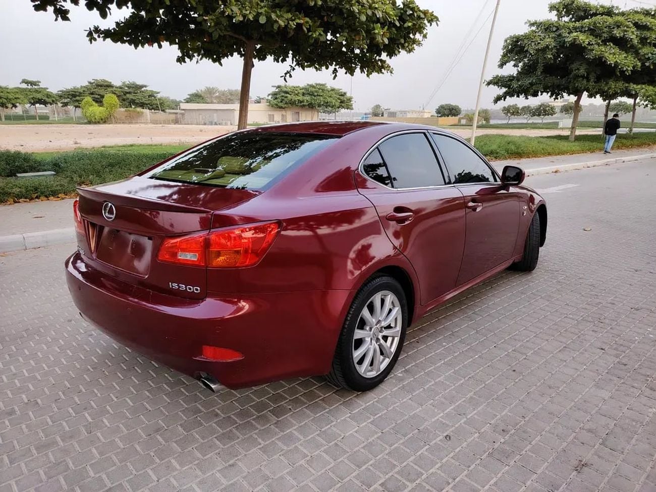 لكزس IS 250 PREMIER