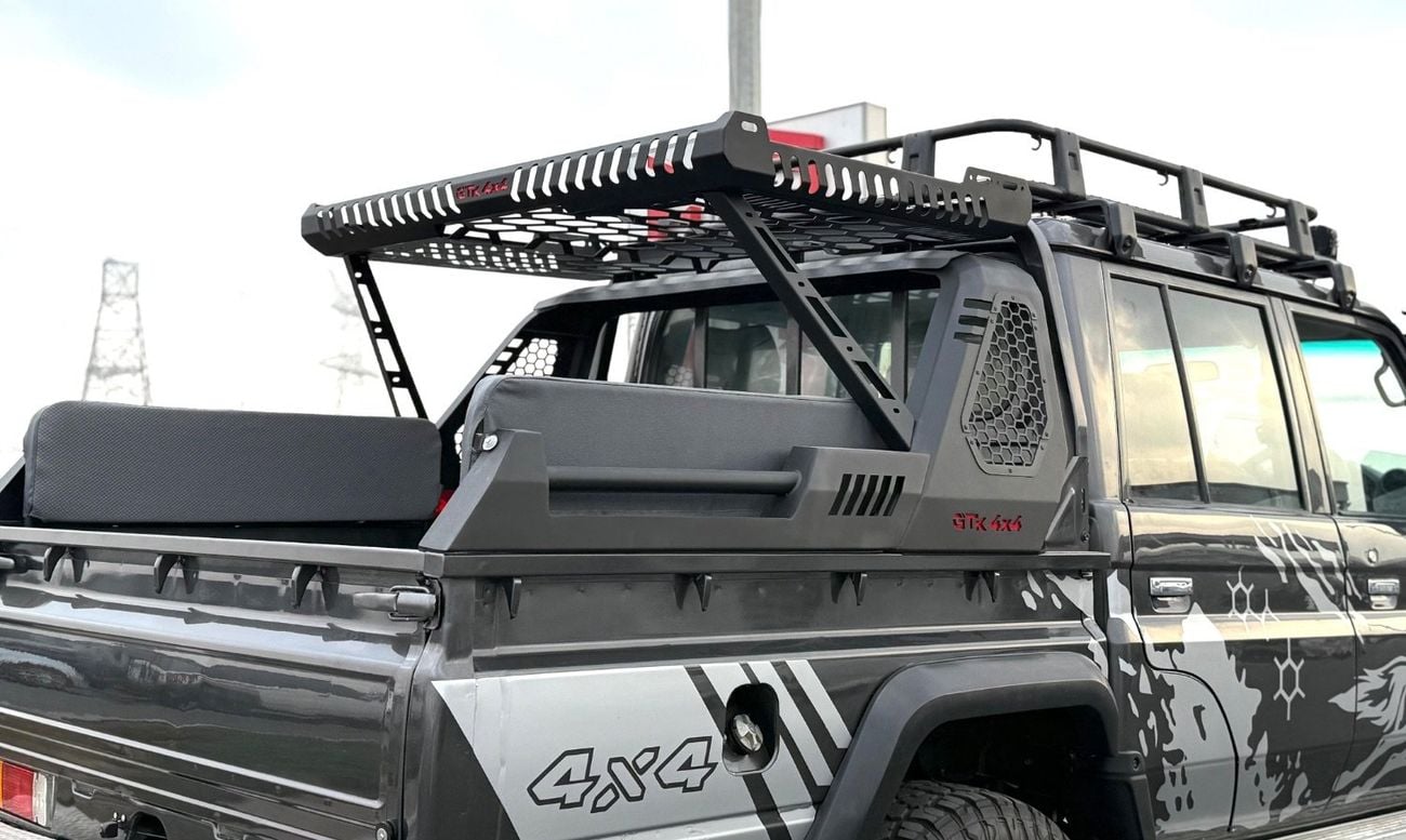 Toyota Land Cruiser Pick Up PICKUP DLX Winch 4.5L