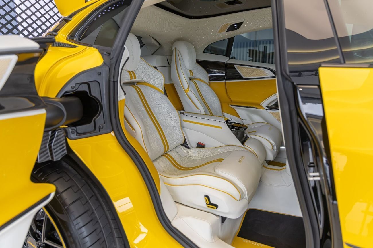 فيراري بوروسانجوي STD 2024 FERRARI PUROSANGUE BY KEYVANY | FULL CARBON BODY | PORRO EDITION 1 of 1