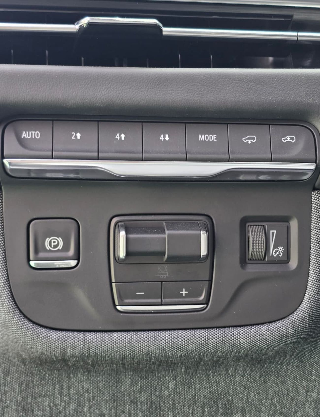 Cadillac Escalade Premium Luxury 6.2L AWD