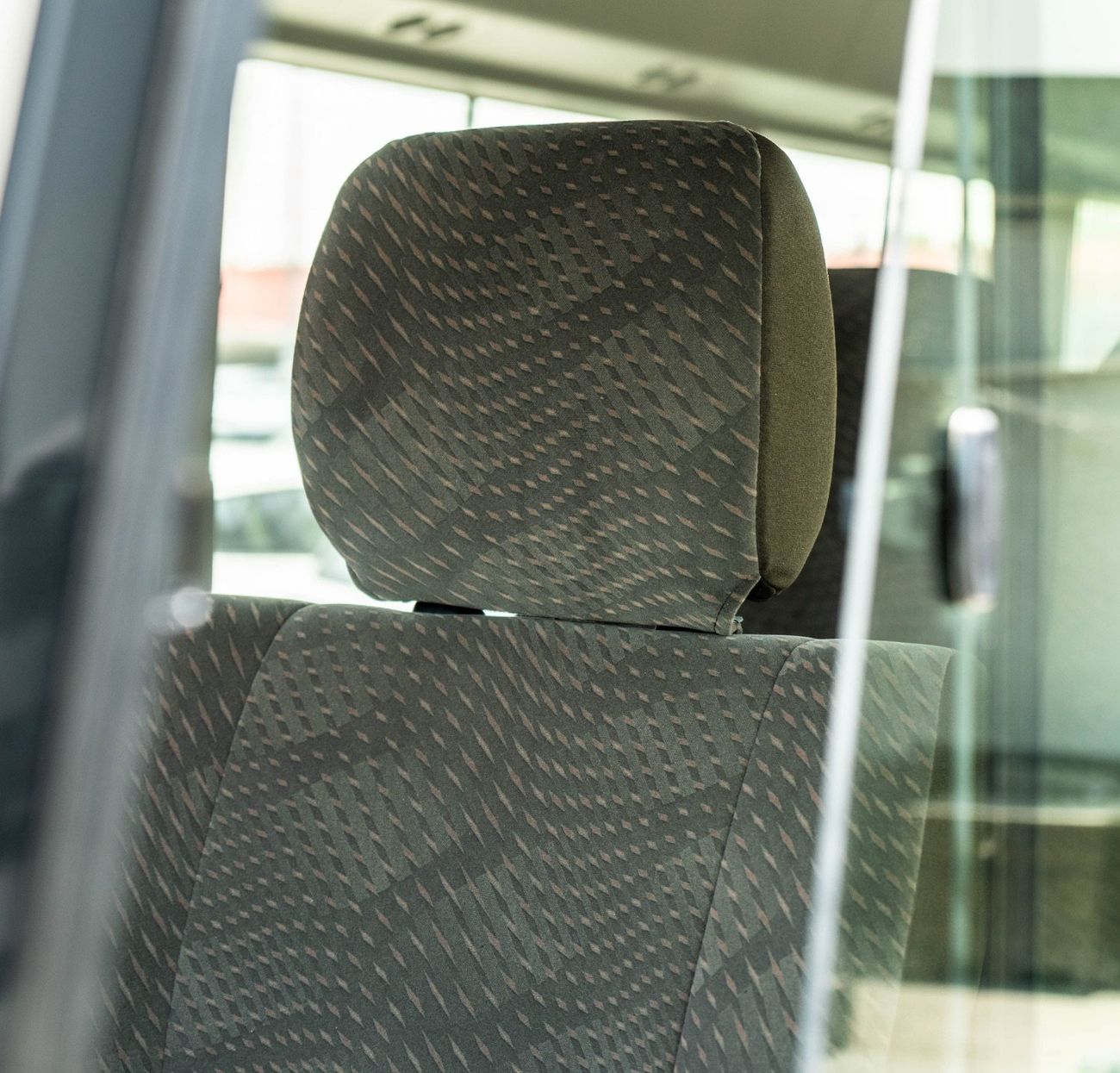 تويوتا كوستر 4.0L | V6 | Petrol | 2025