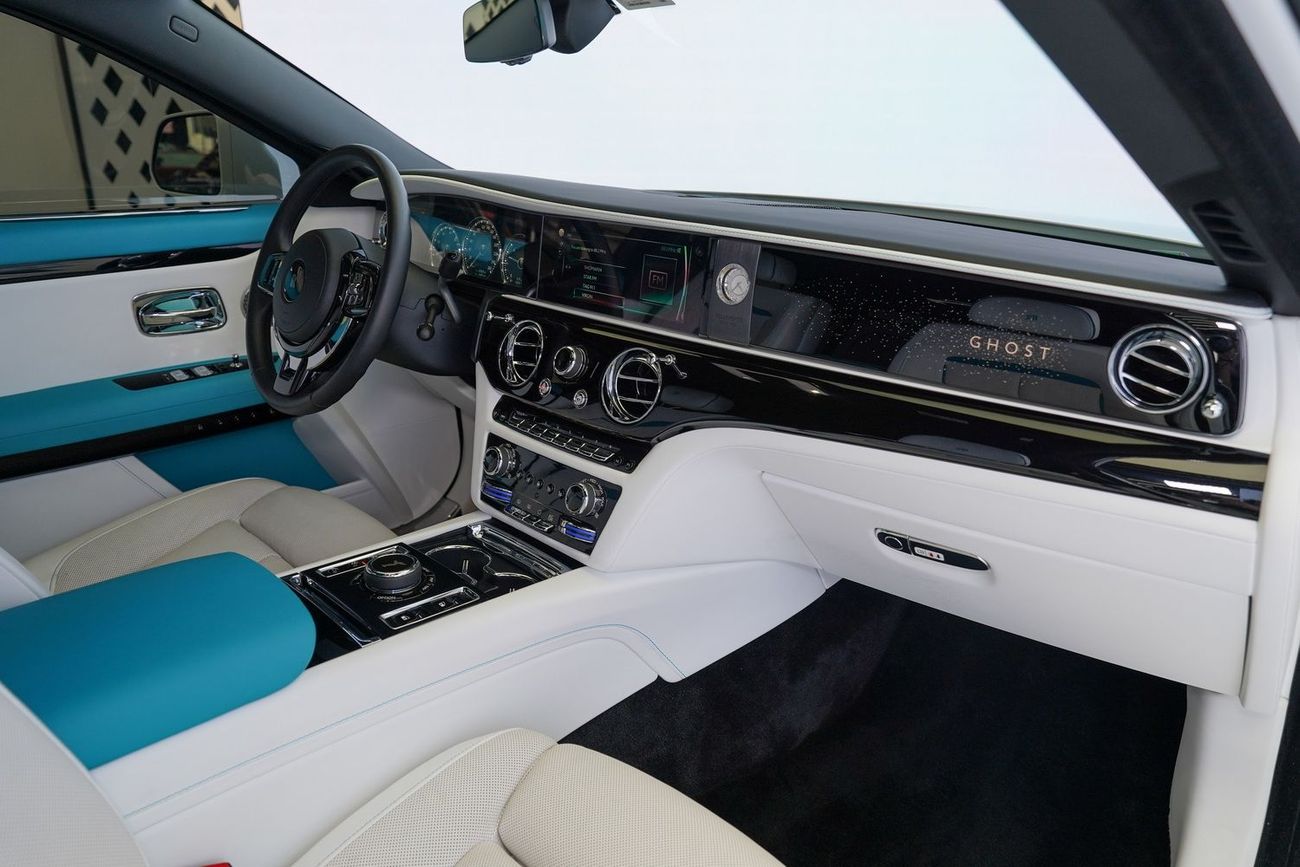 Rolls-Royce Ghost 6.75T Extended Wheelbase