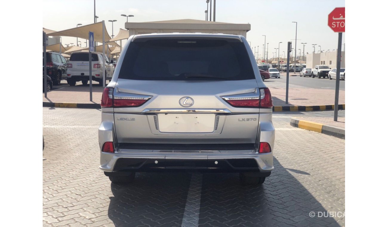 Lexus LX570 Lexus LX570 Modil 2010 GCC Full option good