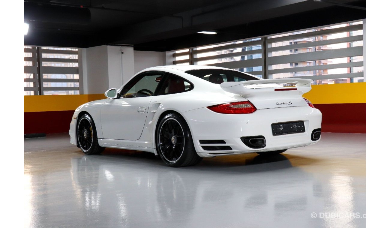 بورش 911 Porsche 911 Turbo S 2013 GCC under Warranty with Flexible Down-Payment