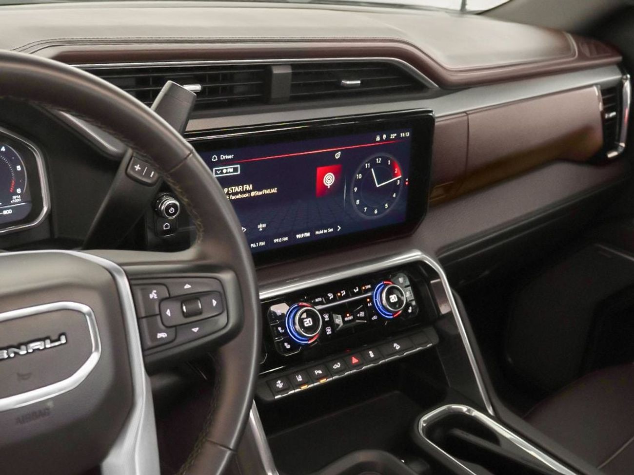 GMC Sierra 2024 GMC Sierra Denali HD 2500 6.6L V8 / GMC Warranty & Service Contract