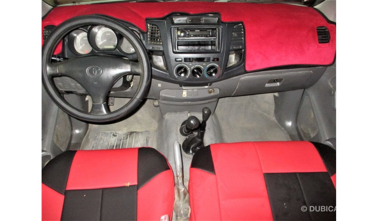 Toyota Hilux Toyota Hilux 4x4 model 2010 Manual gear GCC Specs