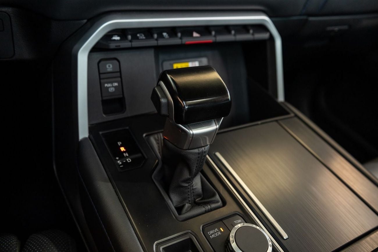 Toyota Tundra  Toyota Tundra Platinum  2023 American Specs | Warranty