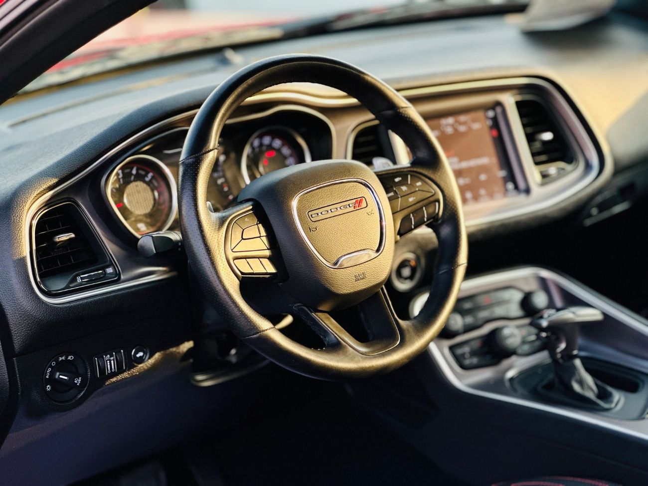 دودج تشالينجر R/T Scat Pack 6.4L