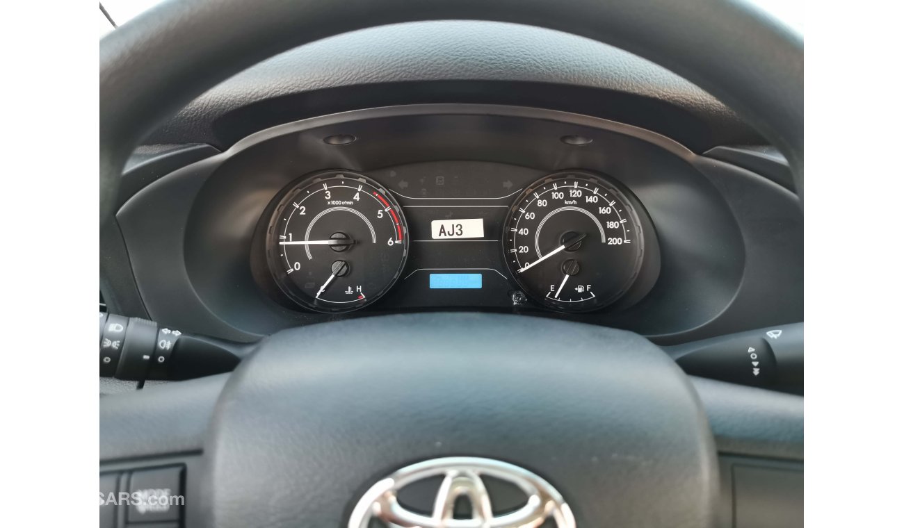 Toyota Hilux DIESEL,2.4L,DLX,4X4,MT,2022 MY ( CAN BE EXPORT)