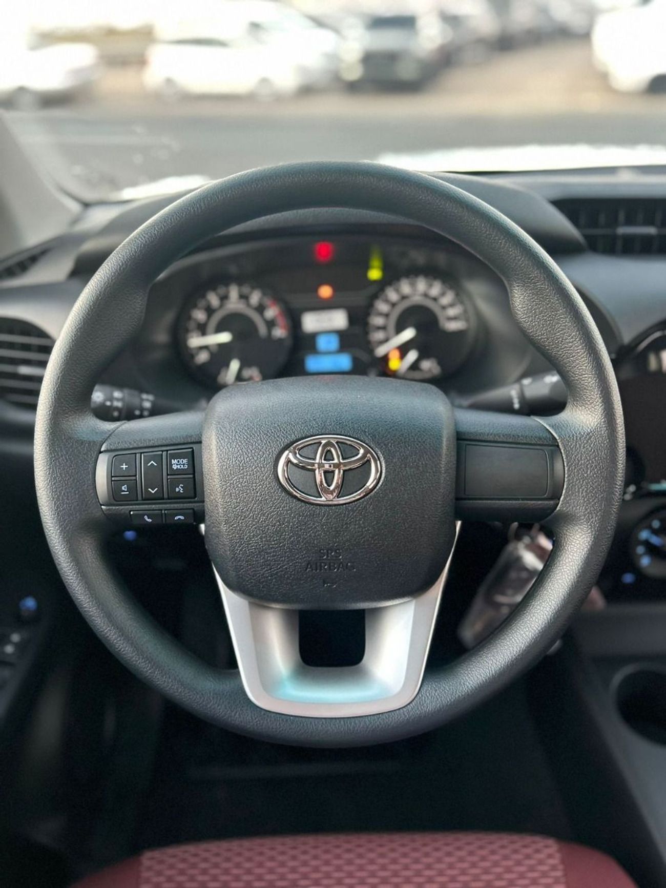 Toyota Hilux DLX 2.7L PTR OMAN AUTOMATIC BASIC