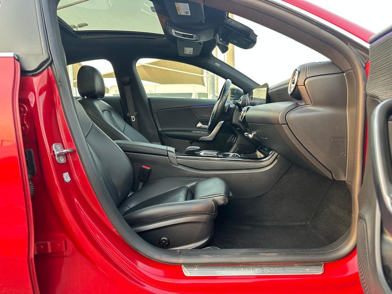 مرسيدس بنز CLA 250 PREMIUM