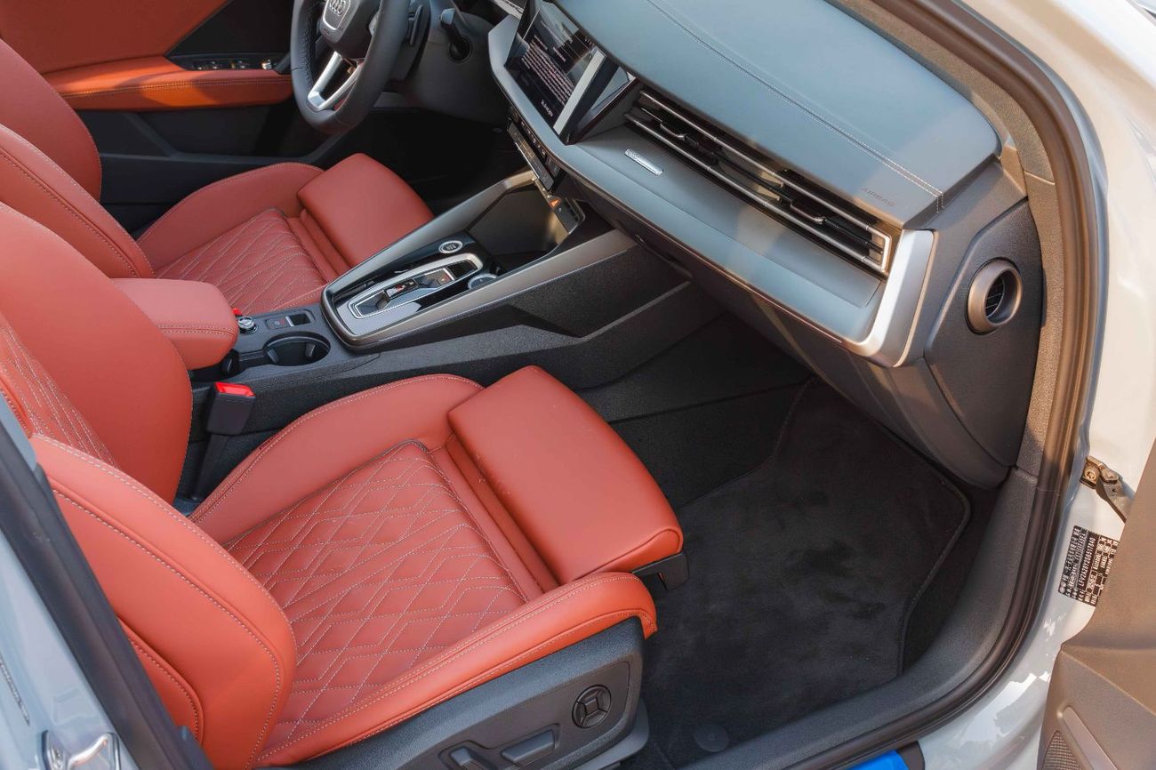 Audi A3 Audi A3 1.5T 35 TFSI S-Tronic Sedan 2025 (Nardo Grey)