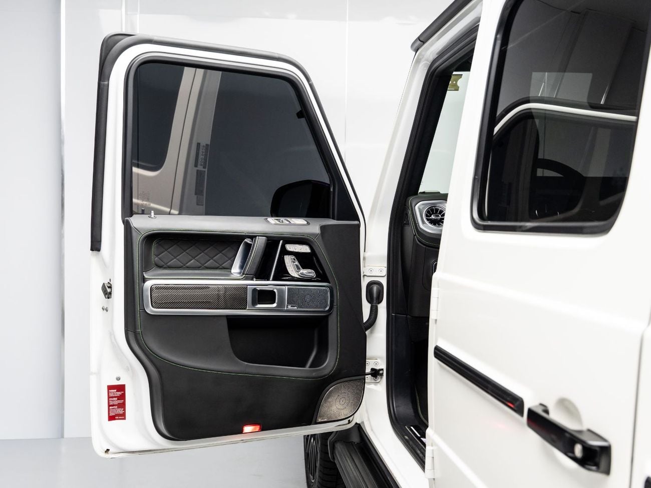 Mercedes Benz G63 AMG STD BUY NOW, PAY 2027 | THE BLACKLINE STANDARD | 2030 Mercedes Warranty + Service Contract, GCC
