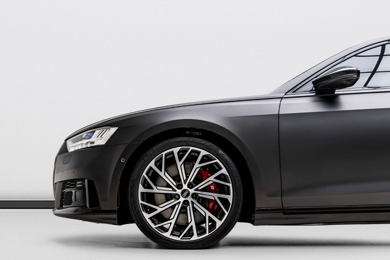 أودي S8 Std 4.0L (563 HP)