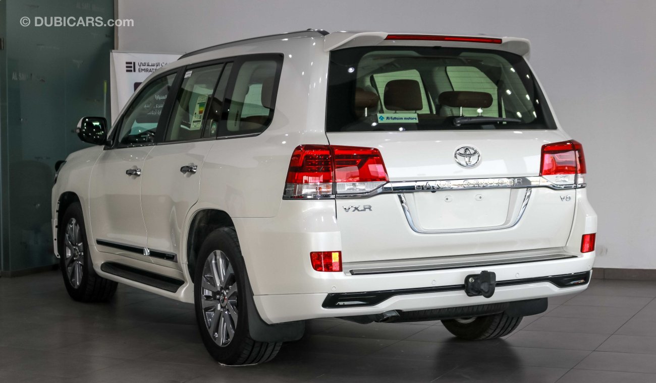 Toyota Land Cruiser VXR V8