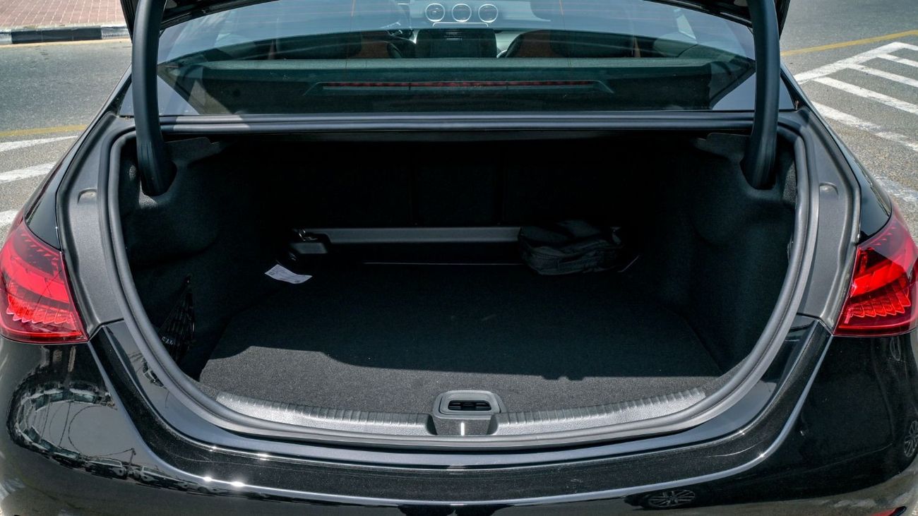 Mercedes-Benz C 200 Mercedes-Benz C200 AMG - 1.5L Turbocharged - HUD - 2024 Brand New