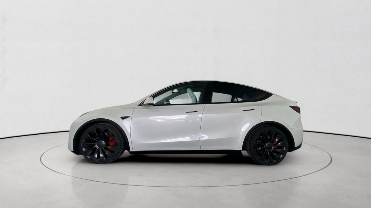 Tesla Model Y Performance (Dual Motor) | upto AED 20,000 Ramadan Discount | Guaranteed Warranty | 0 Down Payment