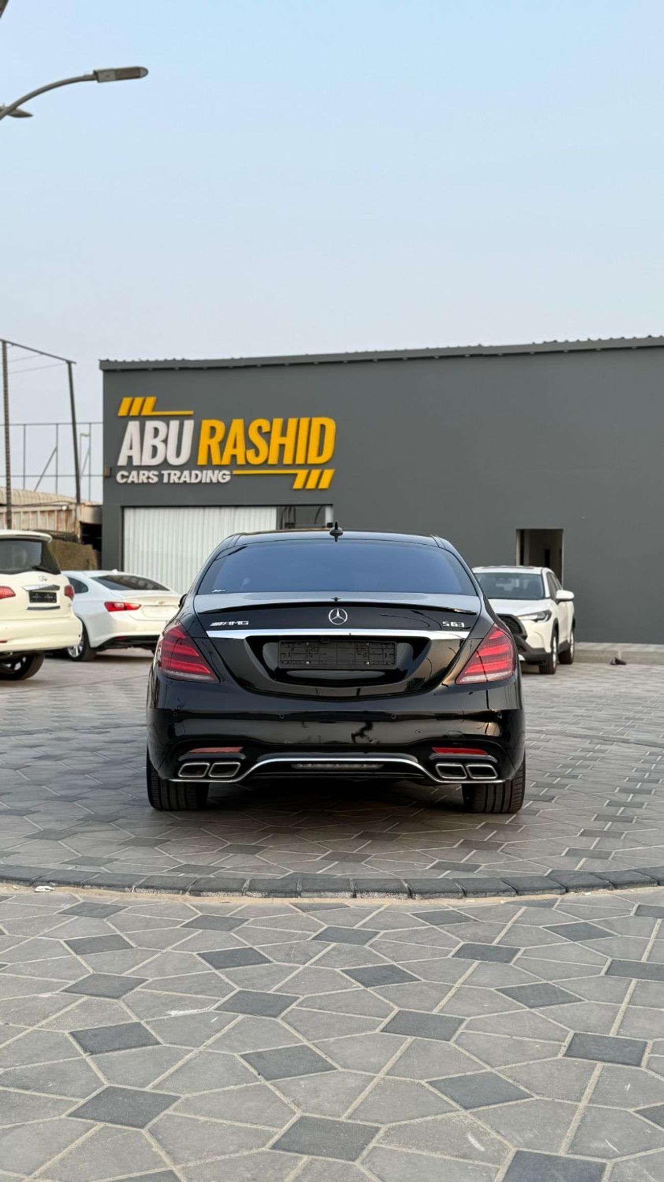 مرسيدس بنز S 550