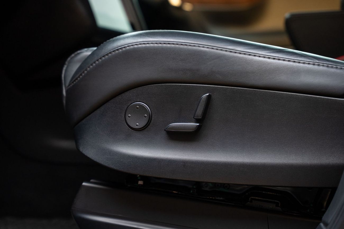 تسلا موديل اكس Long Range (AWD)