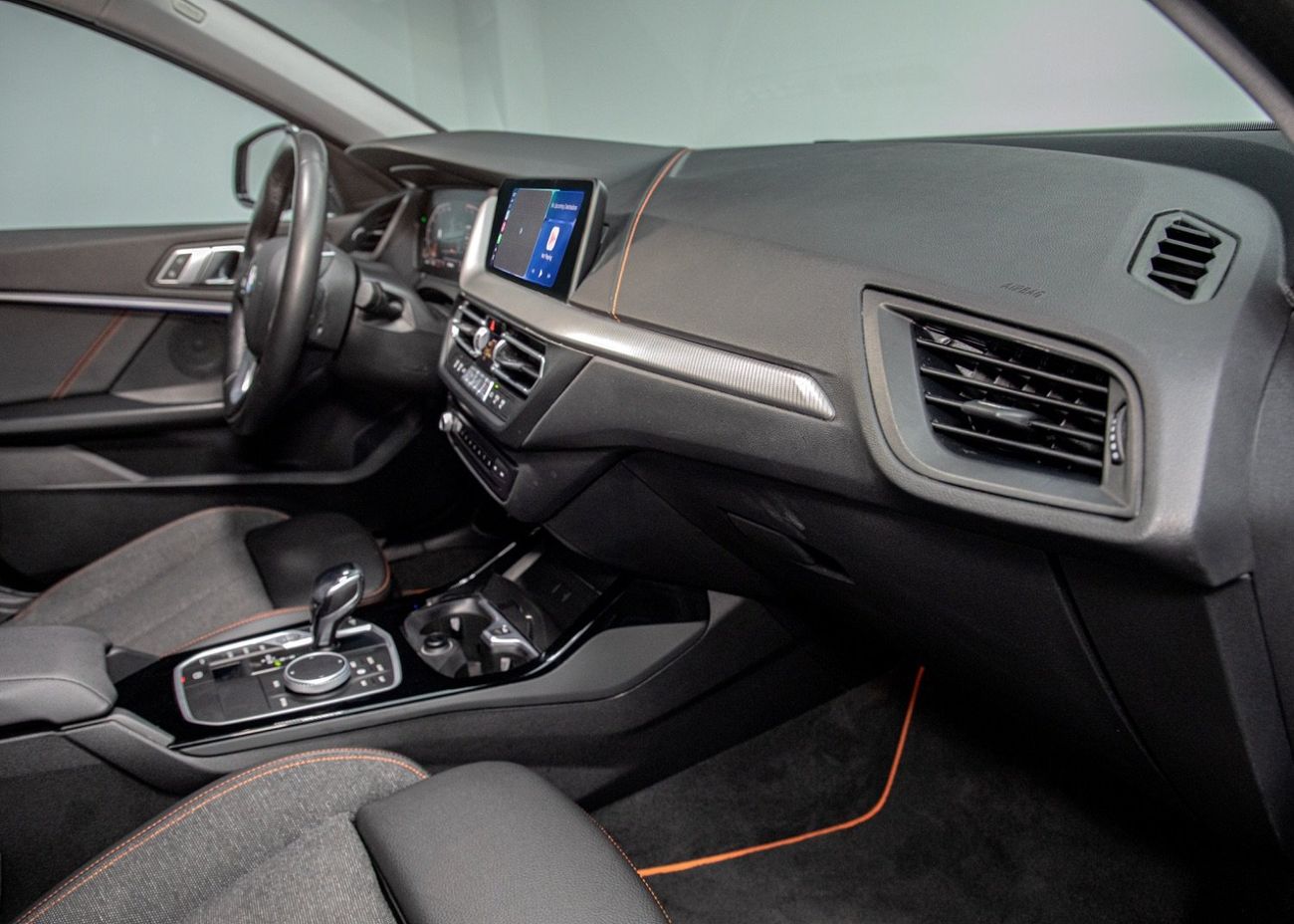 بي أم دبليو 120i Sport 2.0L