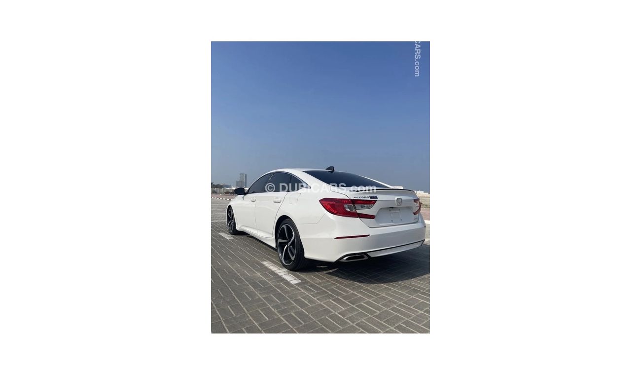 هوندا أكورد SPORT