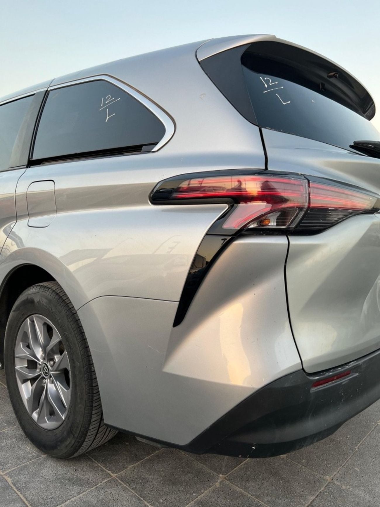 Toyota Sienna XLE (NON GCC) Sienna 2022 4x4