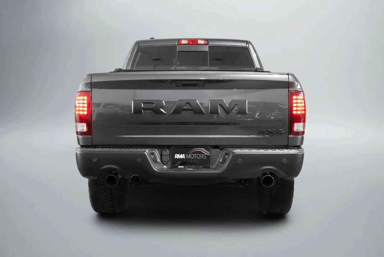 رام 1500 Warlock V8 / Full Service History