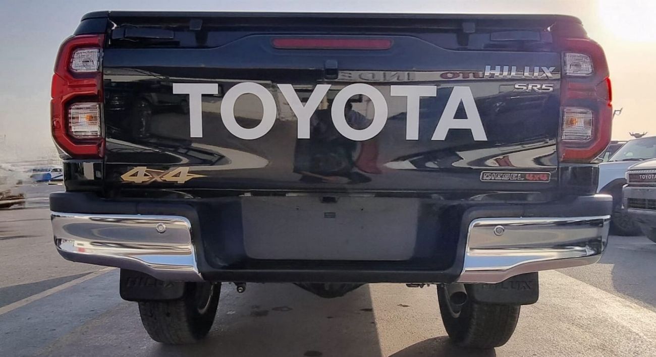 Toyota Hilux TOYOTA HILUX 2.4L DIESEL GLX 4X4 FULL OPTION MY 2025