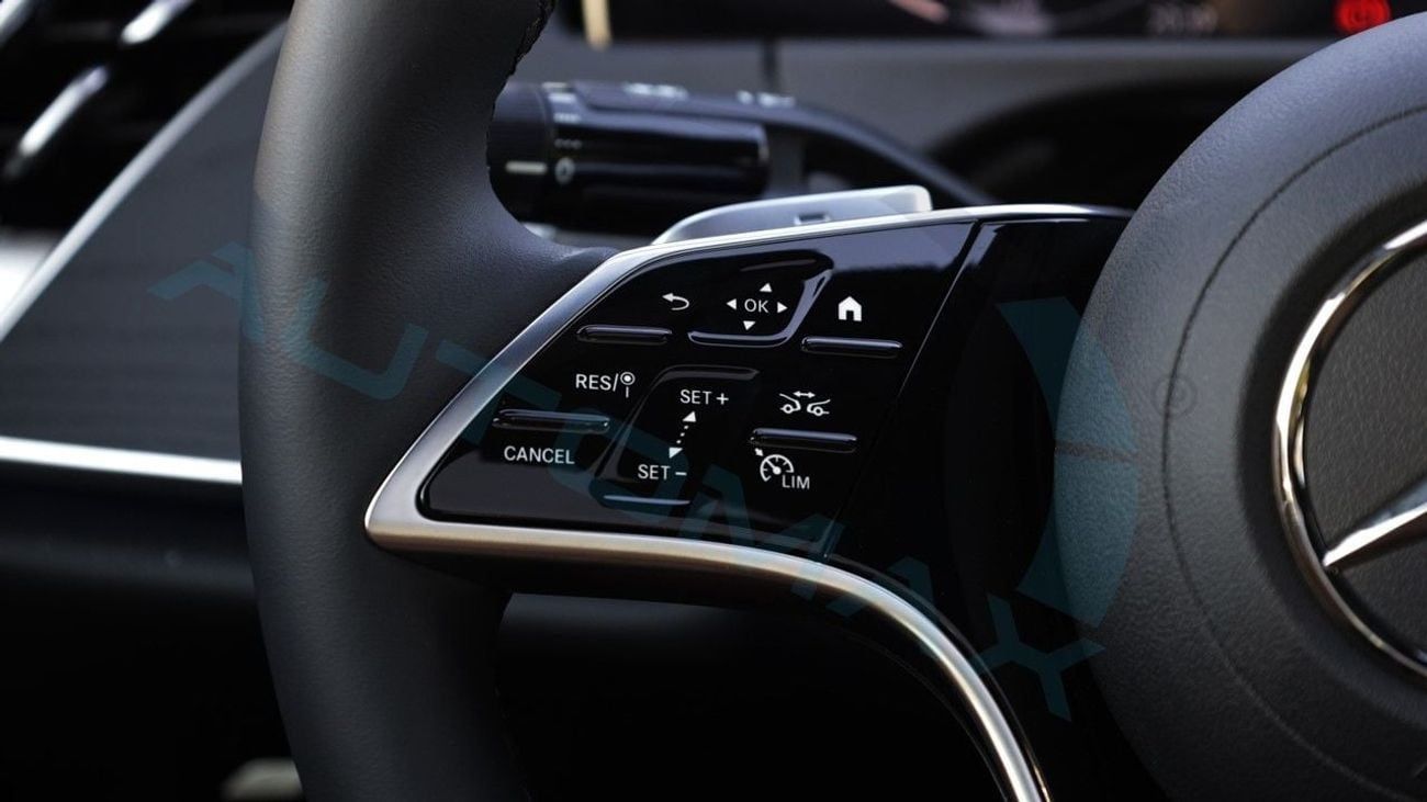 Mercedes-Benz E200 (For Export , НА ЭКСПОРТ) Avantgarde EQ Boost 2.0L RWD 2025 Без пробега