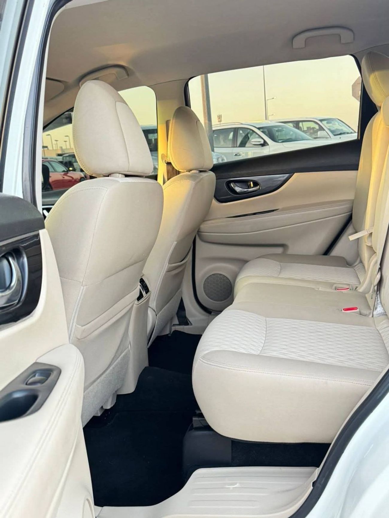 Nissan XTrail S 2.5L 4WD (7 Seater) Good condition inside and out