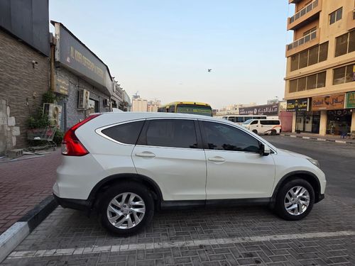 هوندا سي آر في 